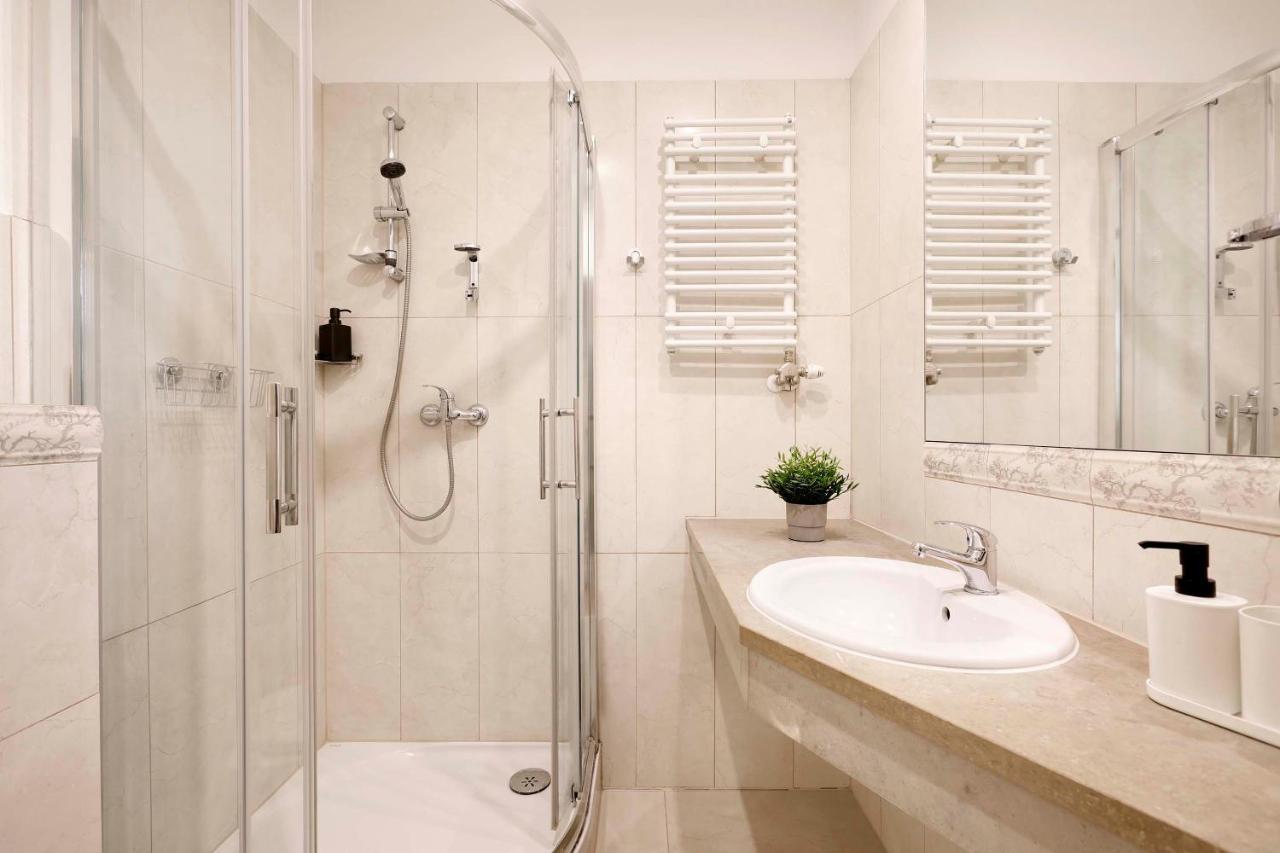 Charming Apartment, Wawel & Old Town Krakow II المظهر الخارجي الصورة